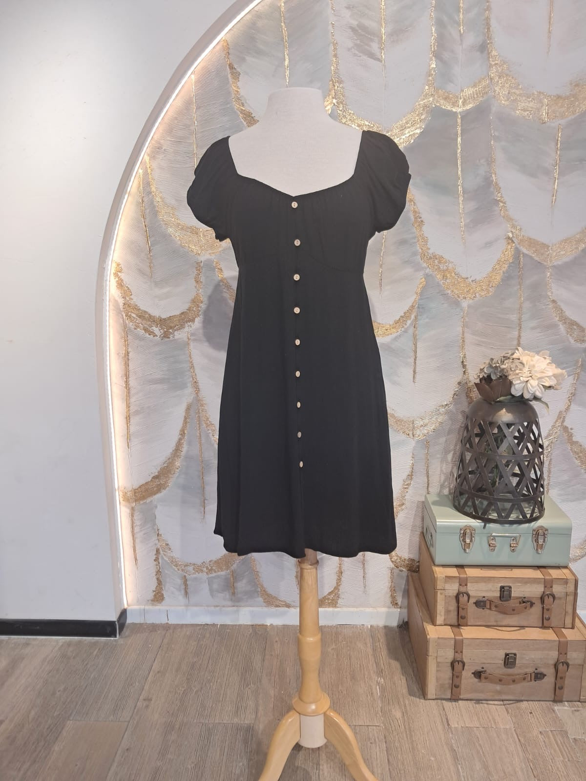 Vestido mangas corto negro casual