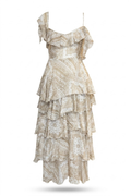 Vestido asimétrico escalonado