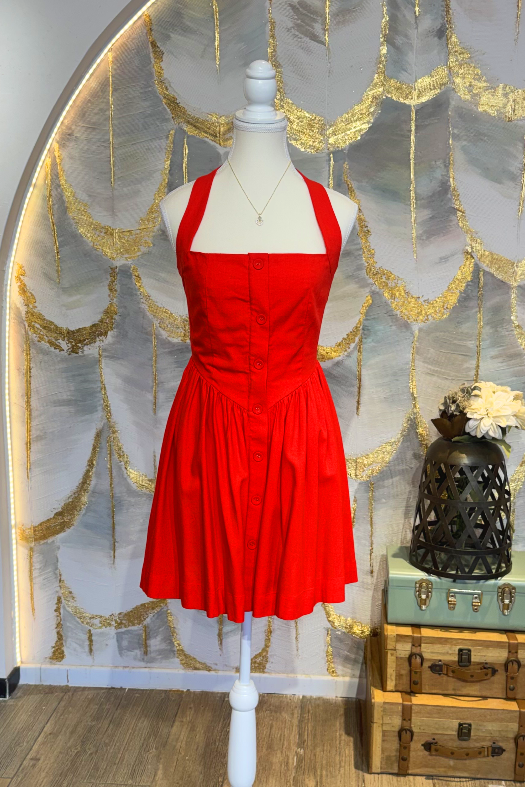 Vestido corto rojo cuello halter