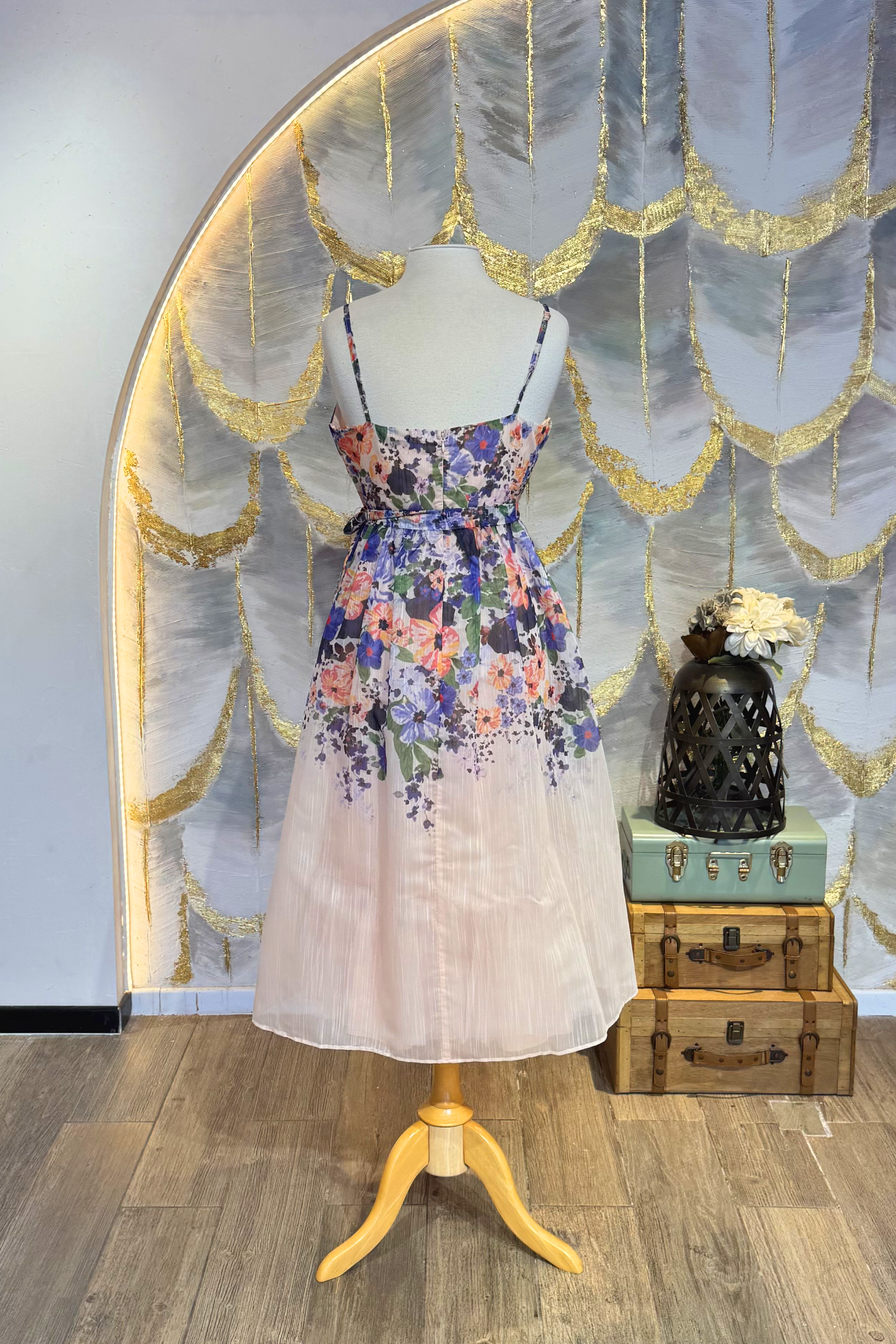 Vestido corto flores lila