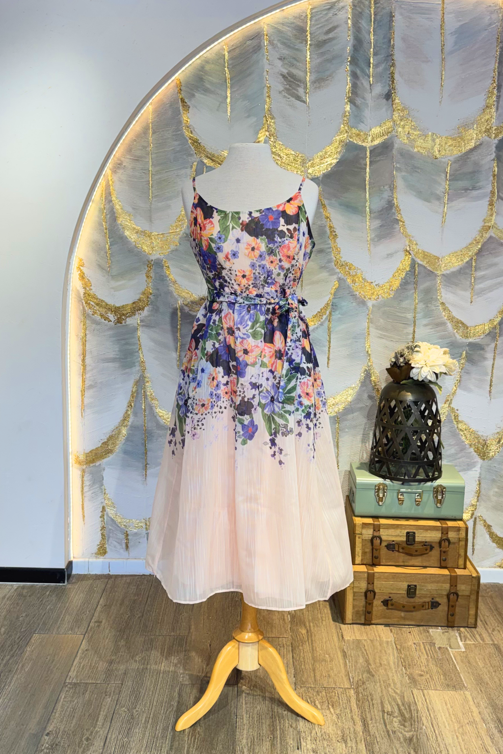 Vestido corto flores lila