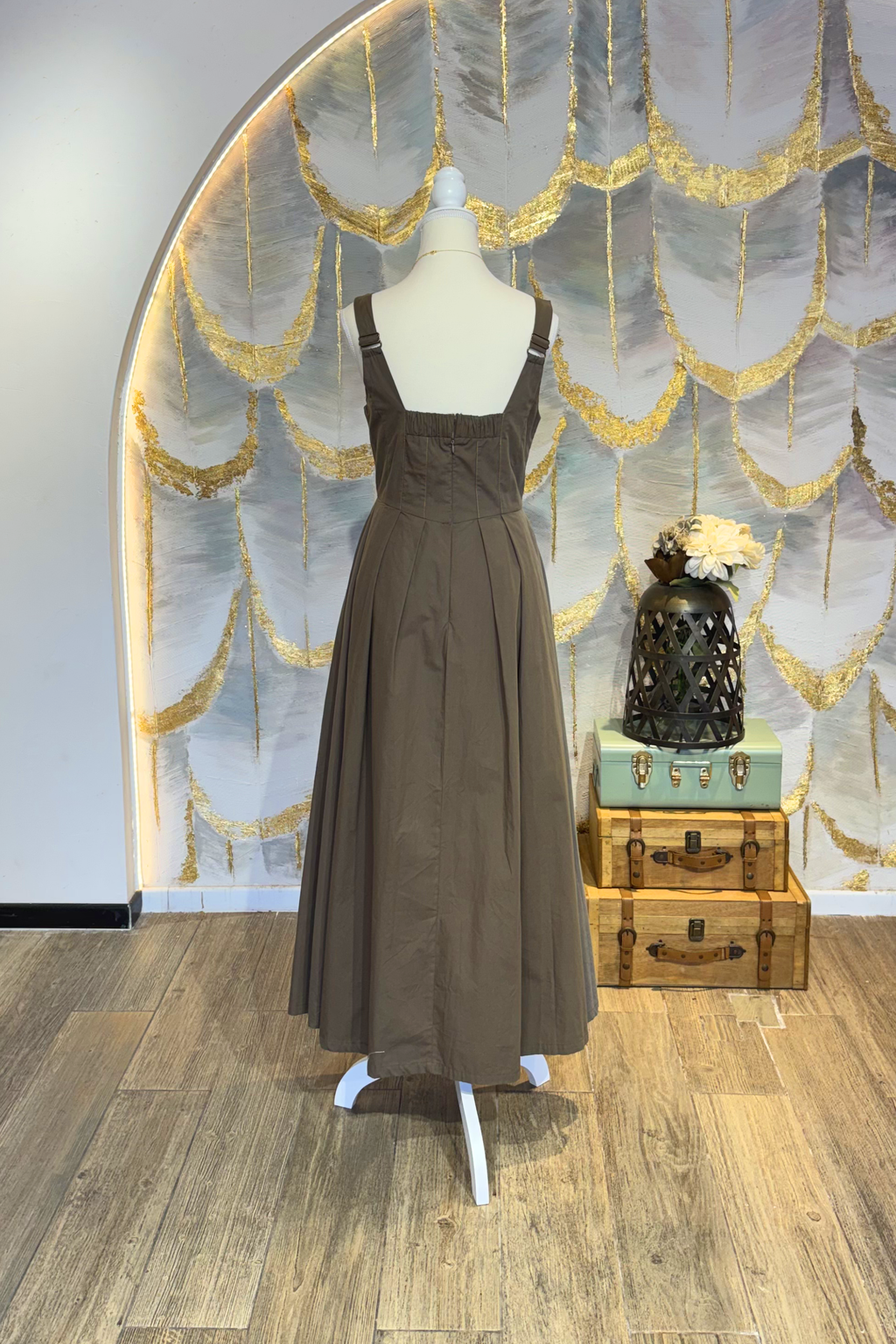 Vestido cafe largo sin mangas