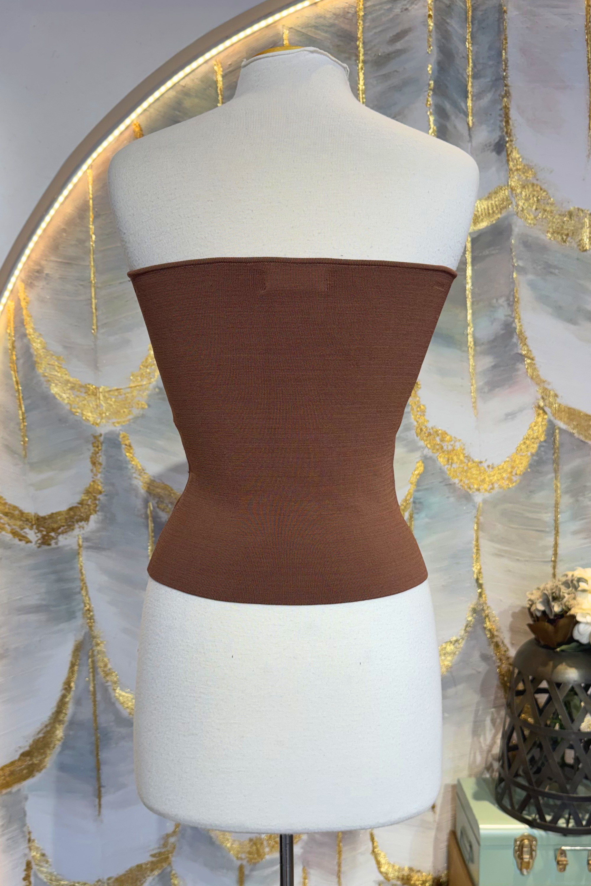 Blusa cafe sin tirantes