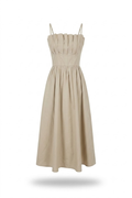Vestido beige cuello plisado