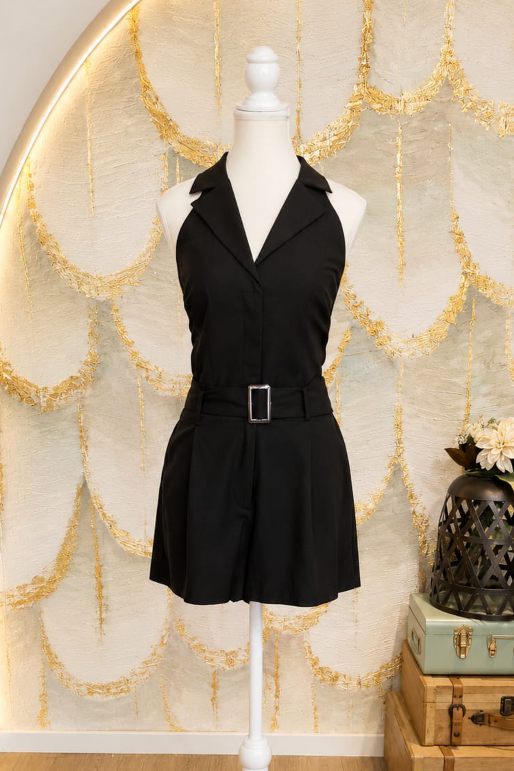 Jumpsuit negro cuello halter