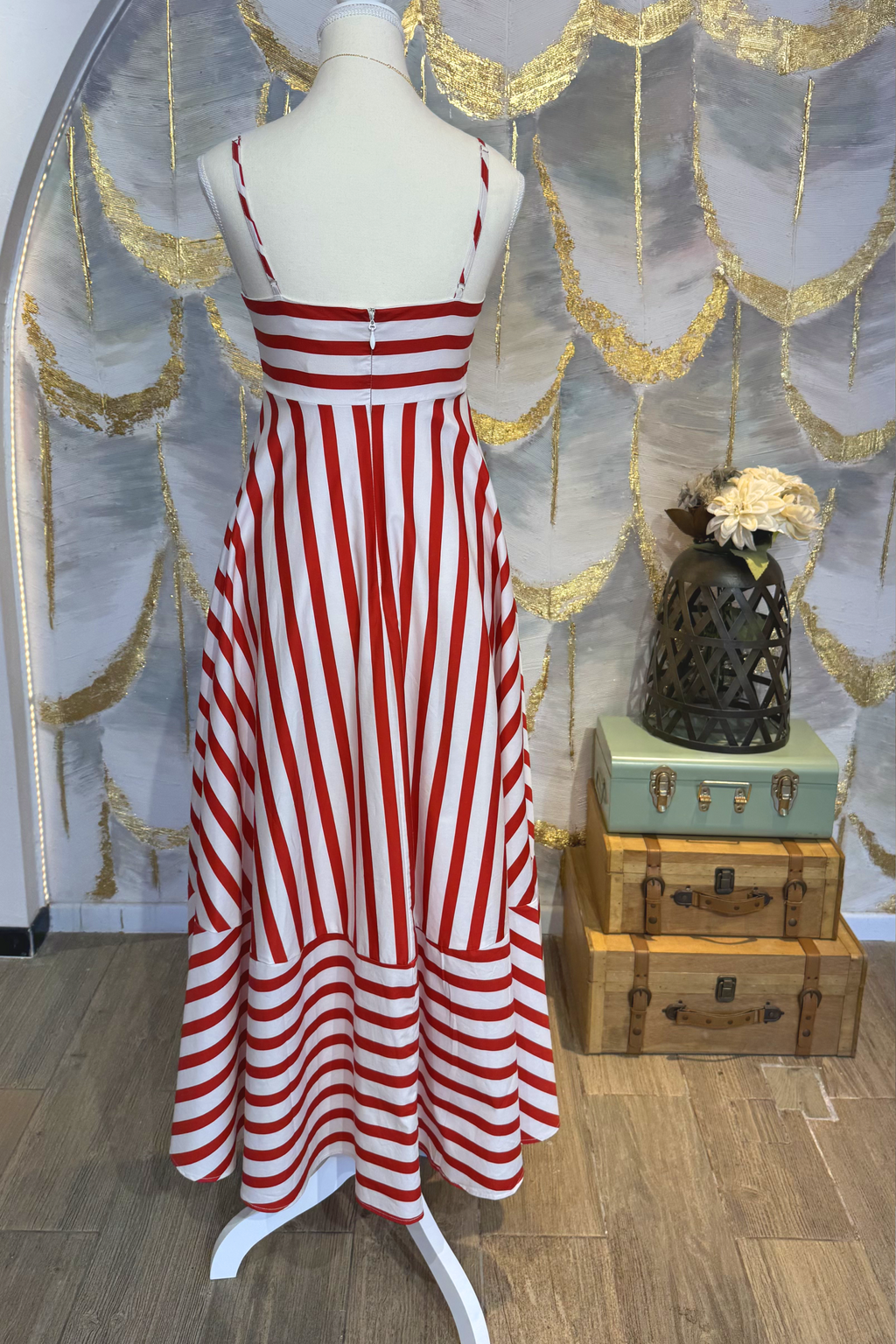 Vestido de tirantes con rayas