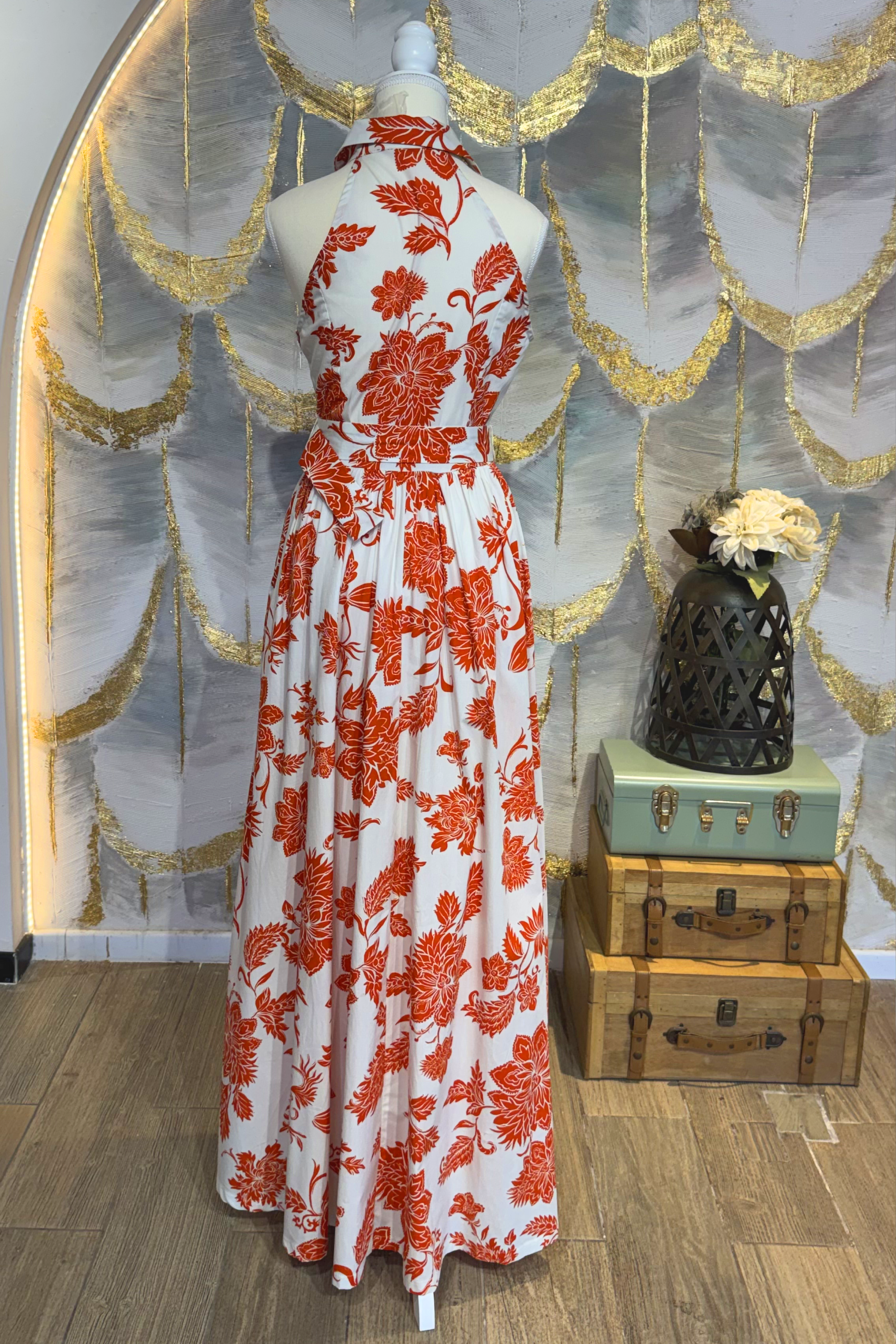 Vestido floral rojo con cuello camisero