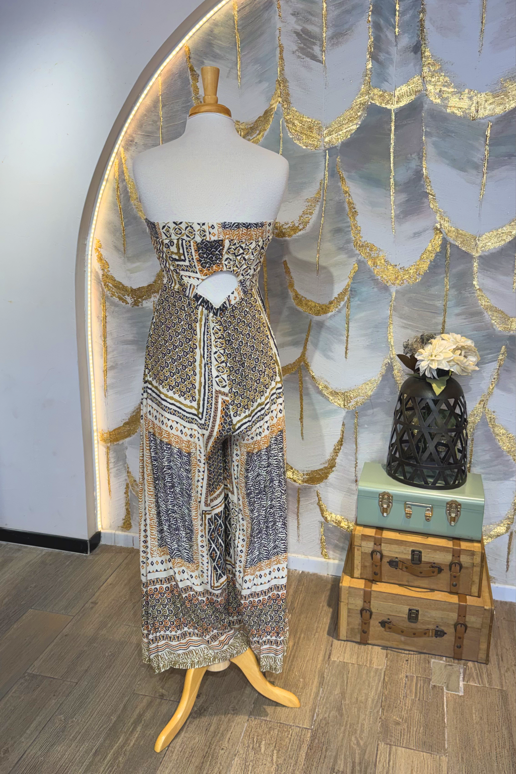 Jumpsuit strapless estampado tribal