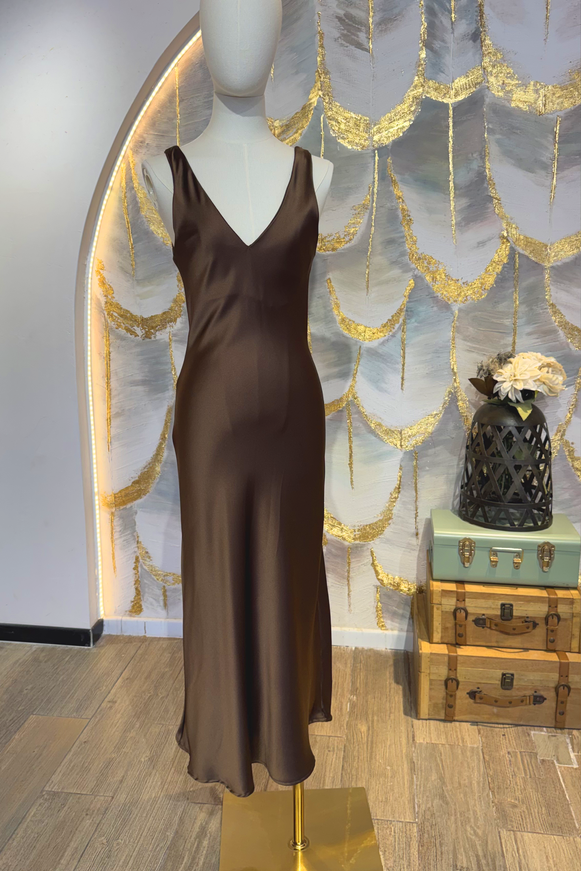 Vestido Satinado cafe