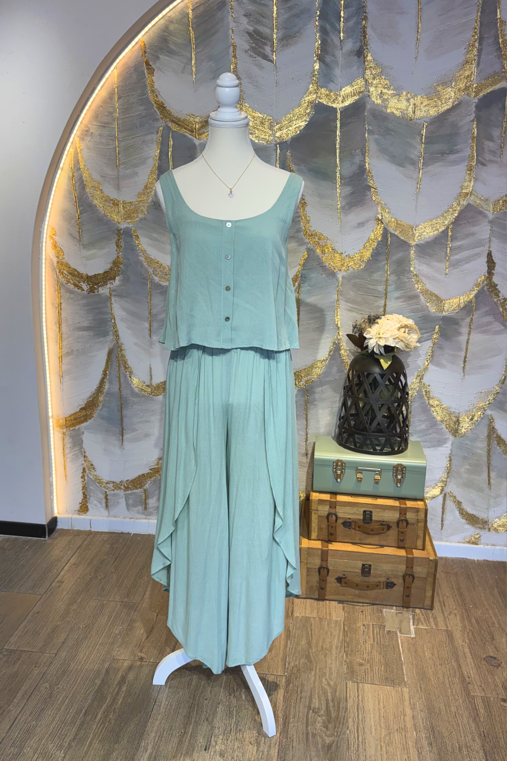 Conjunto Verde cuello en U