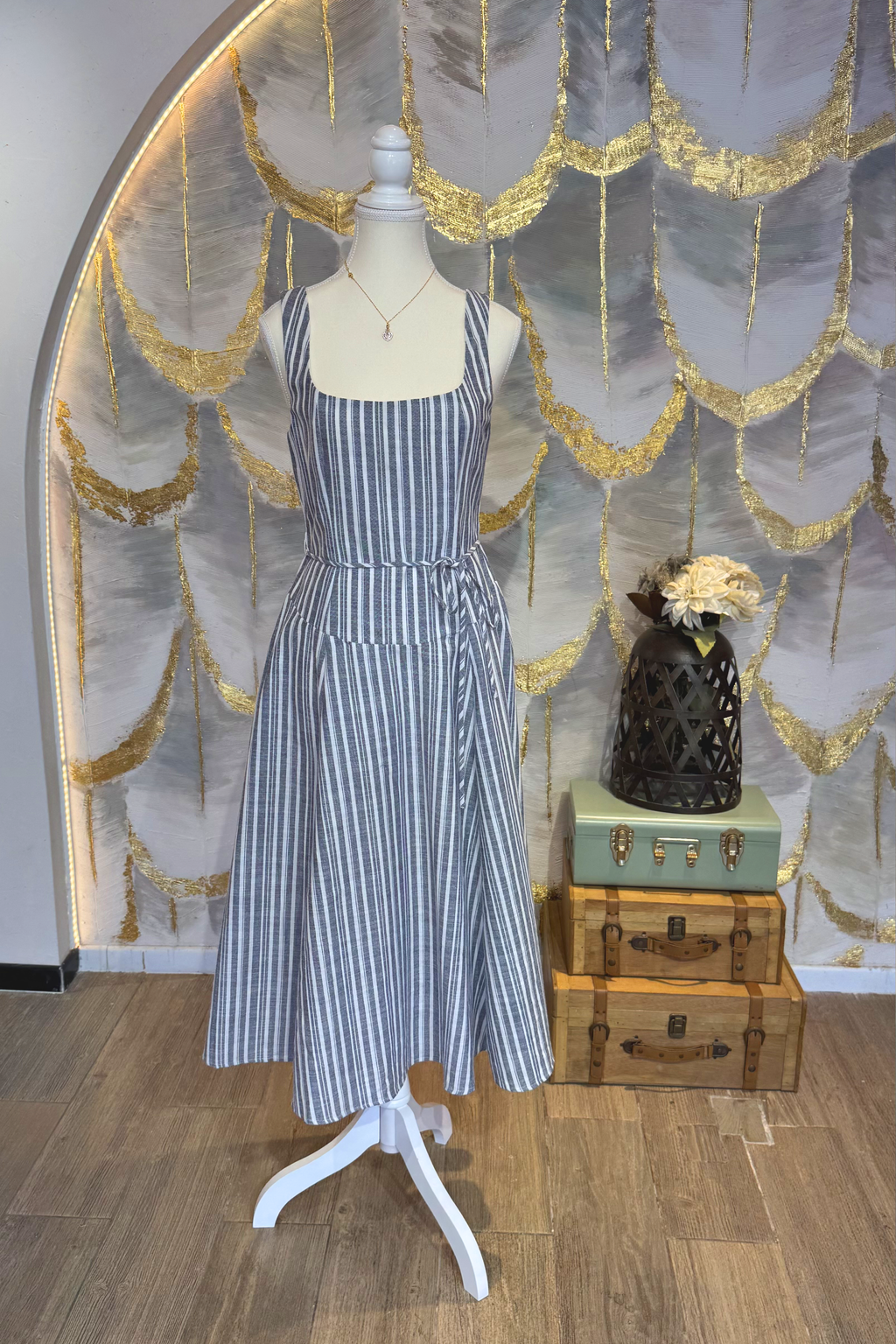 Vestido con rayas azul