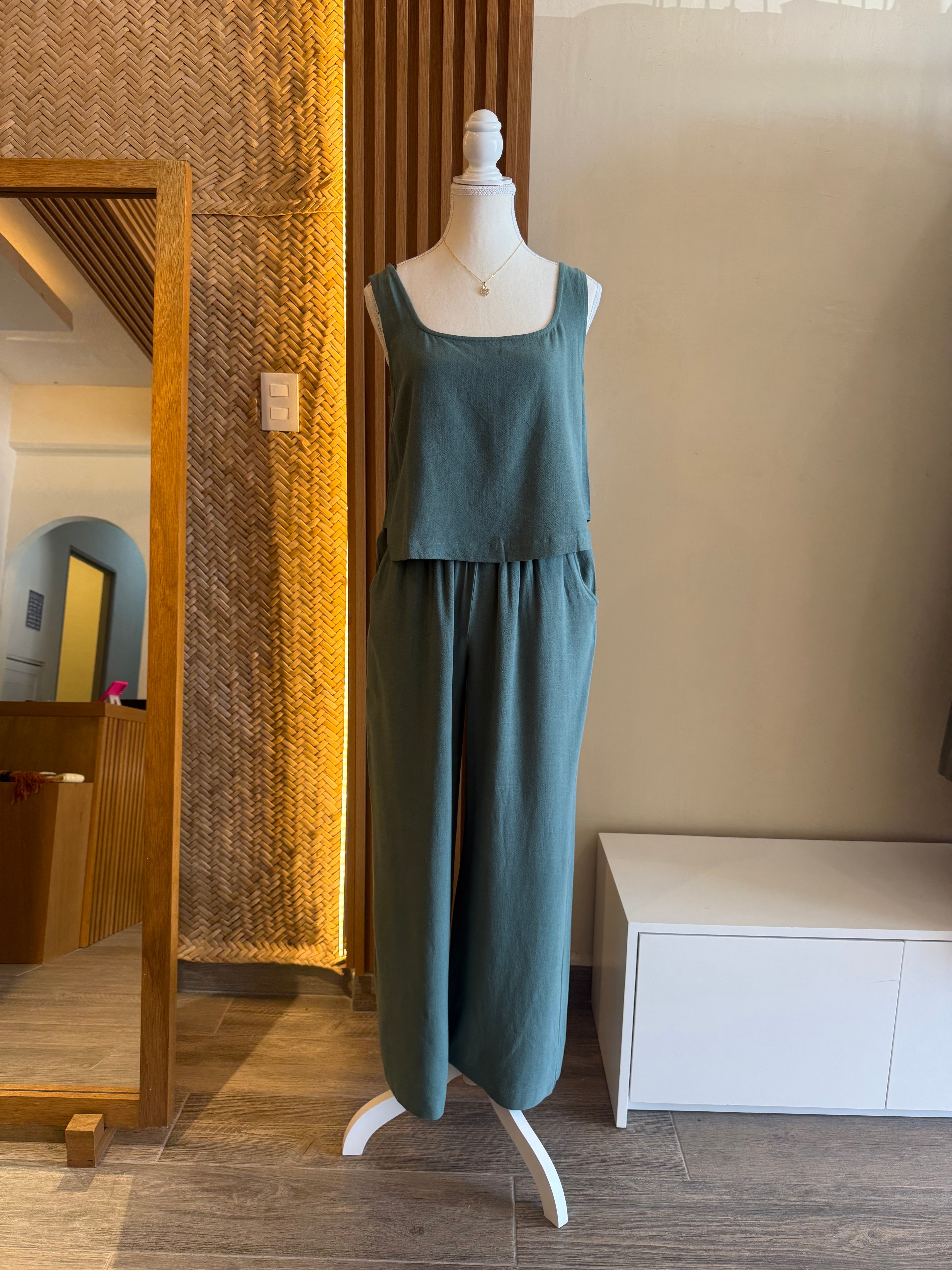 Set sin manga verde blusa pantalón