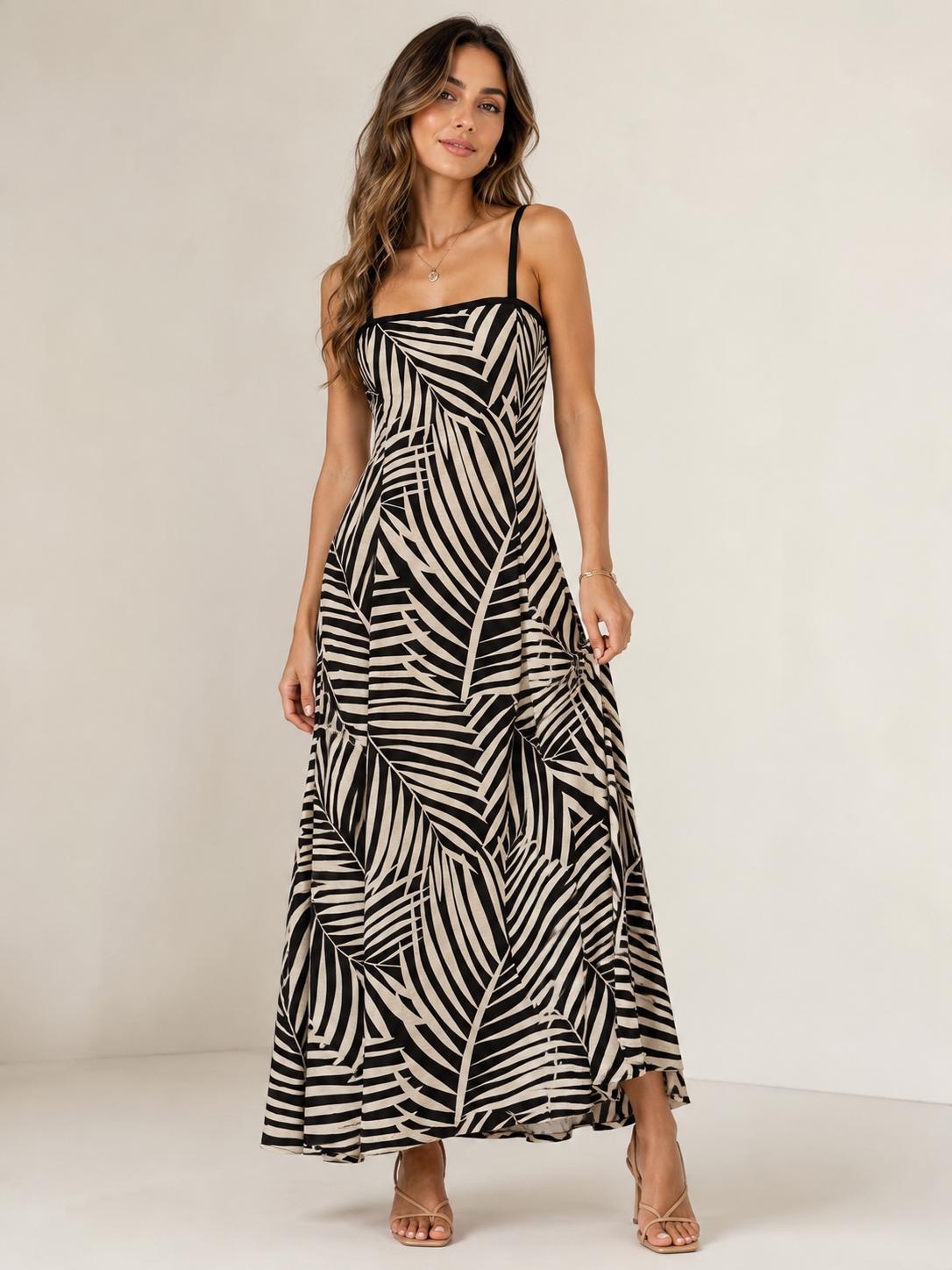 Vestido beige/negro escotes espalda tirantes